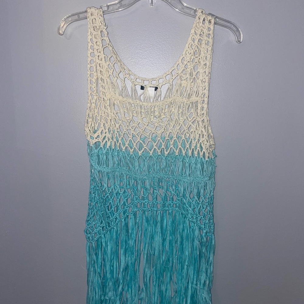 Top - Picture 2 of 2